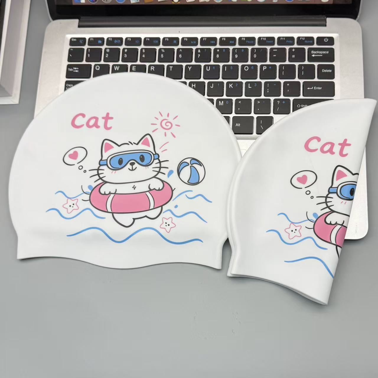 Bonnet de bain en silicone mot - Swim Cap Silicone avis et prix