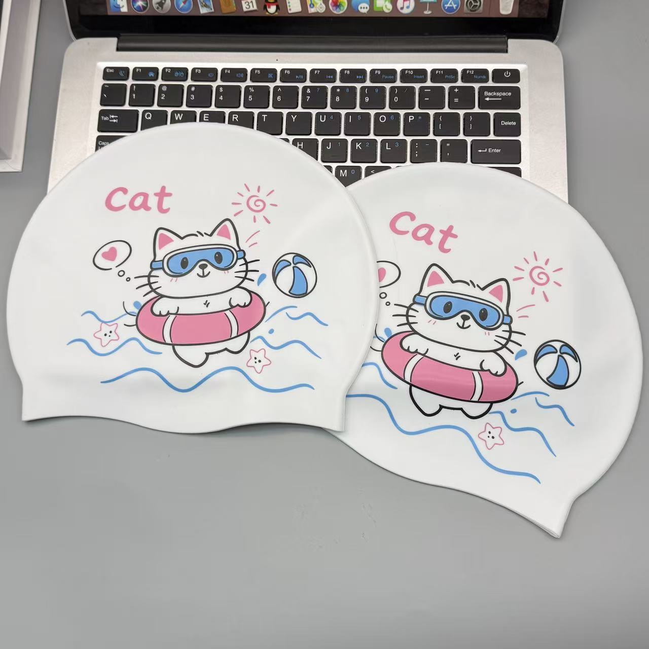 Bonnet de bain en silicone mot - Swim Cap Silicone avis et prix